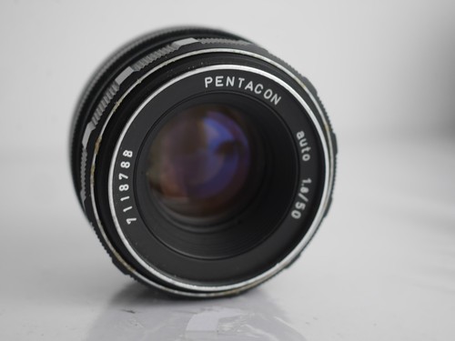 Pentacon auto 50mm - f1.8, m42